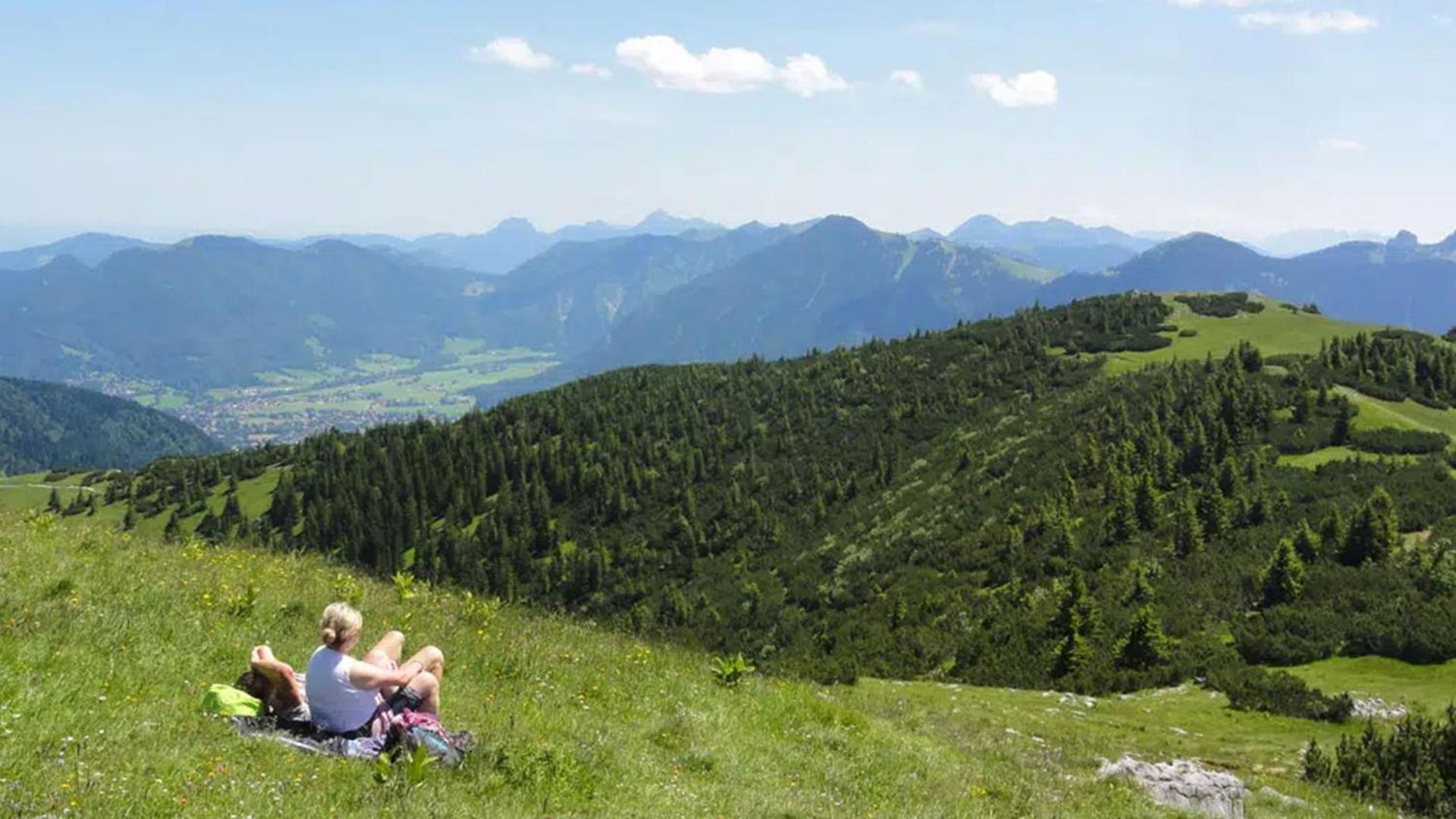 Haus Lesch - Stilvolle Appartements Mit Tollem Bergblick In Kreuth Am Tegernsee Exterior photo